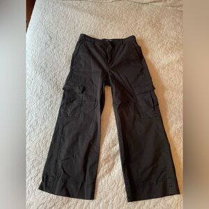 Everlane lightweight black cargo pants